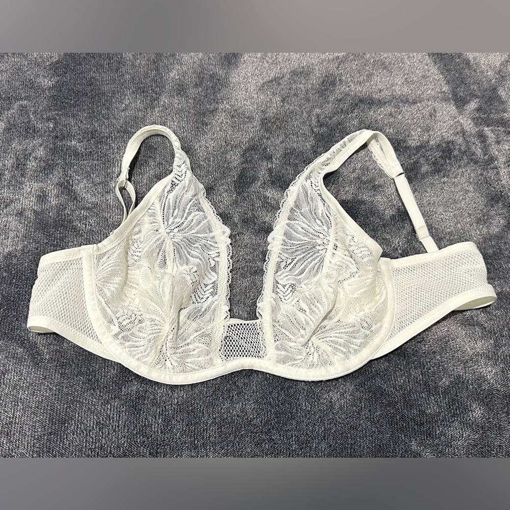NWOT Aerie Lace Bralette